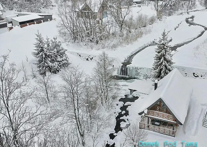 Domek Pod Tama بيت خشبي نوفه تارخ